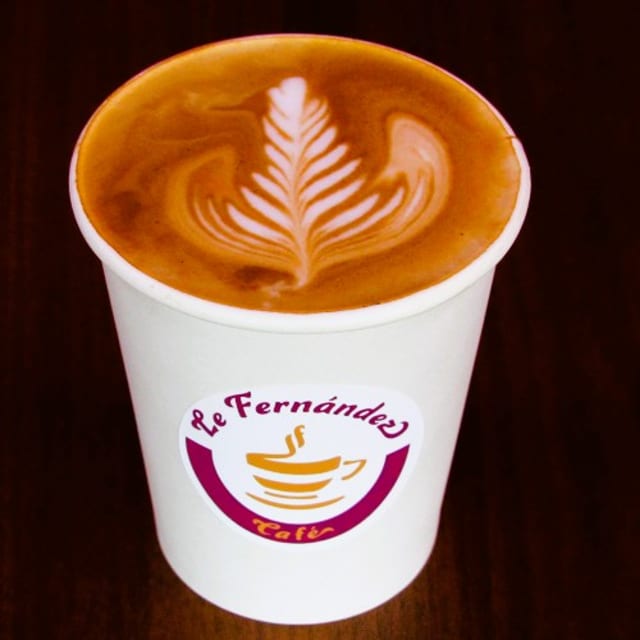 VANILLA LATTE.