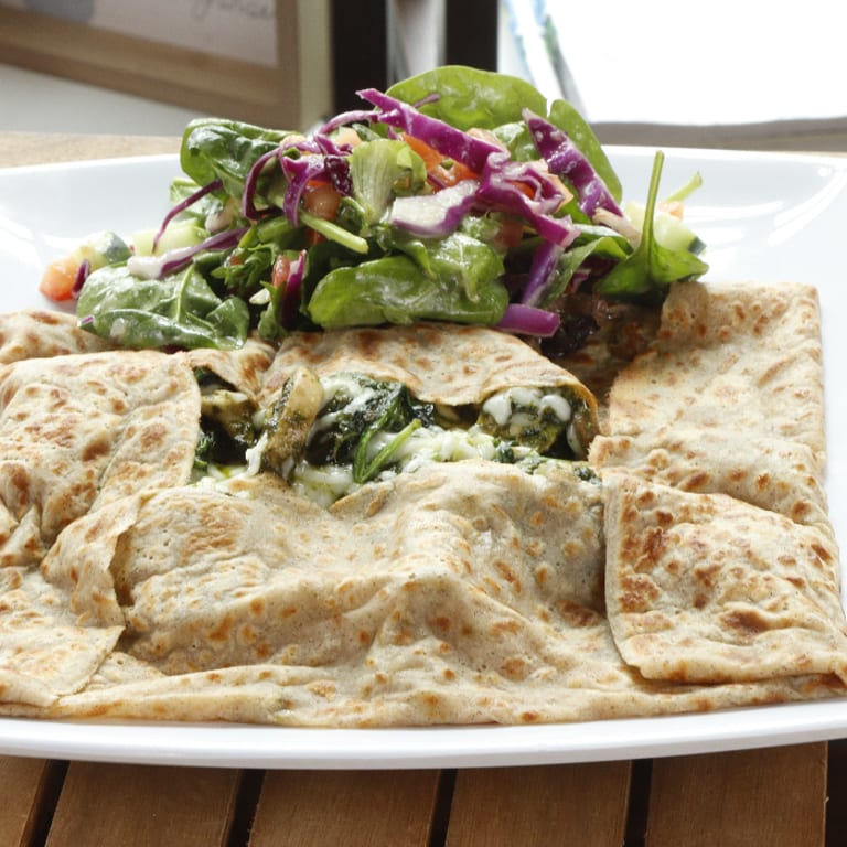 Cappuccino Delights: Sip and Enjoy at Our Cafe