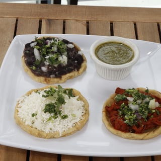 Picaditas