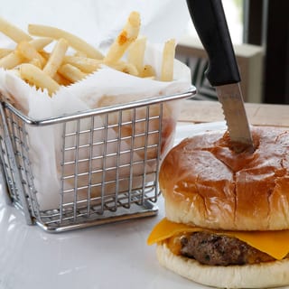 Pasadena Cheeseburger